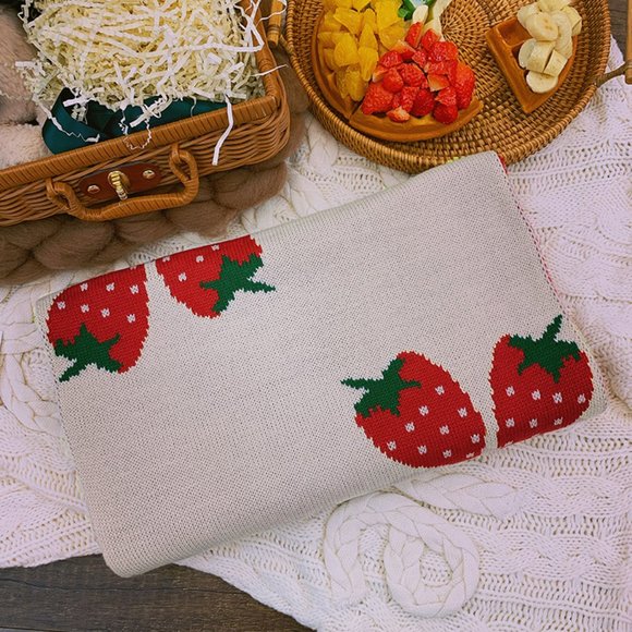 🍓Strawberry Print Scarf🍓 - Picture 12 of 16